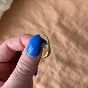 Farsi single climber earring bronze